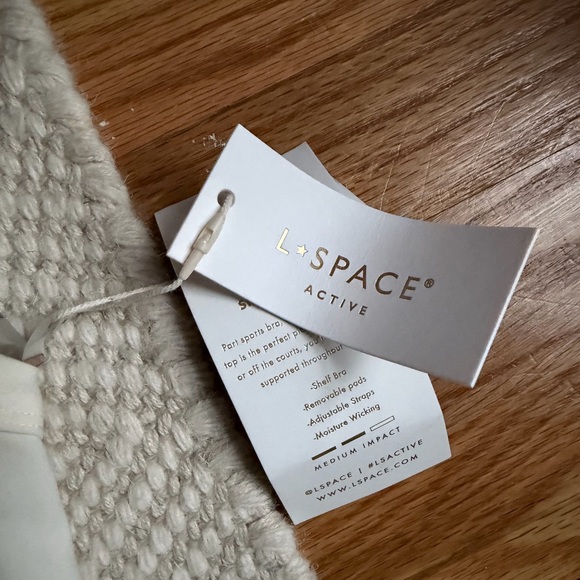 NWT L*Space Sidelines Top - Picture 11 of 16